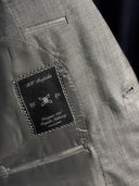 Full canvas bespoke jacket with one button fastening  | WH Bespoke